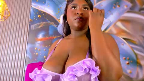 Snapshot of blaisysmith chatting on 11.23.25 Blaisysmith online show from 11.23.25