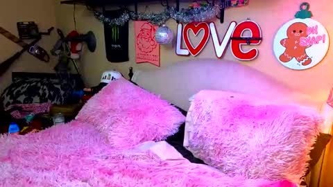 Blakely Morningstar   online show from 12.17.24