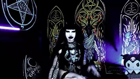   online show from 10.23.25