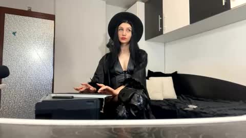 Goddess Blaze online show from 09.24.25