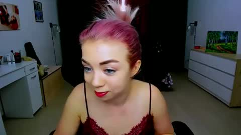 Nicole online show from 12.20.24