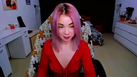 Nicole online show from 01.30.25