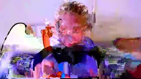 Nicole online show from 02.21.25