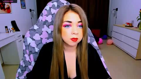 Nicole online show from 03.10.25