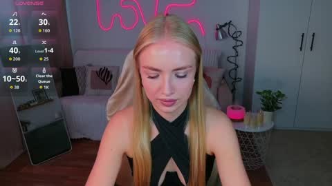Nessa online show from 05.25.26