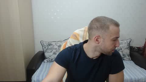 Snapshot of blondeagle chatting on 02.02.25 Mr Blond online show from 02.02.25