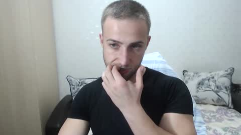 Snapshot of blondeagle chatting on 02.19.25 Mr Blond online show from 02.19.25