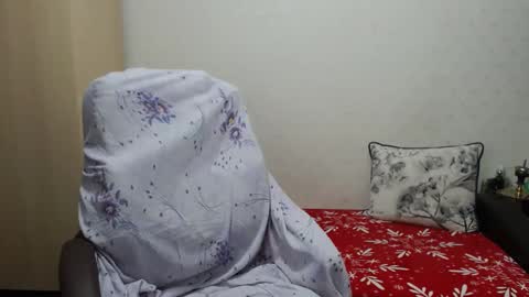 Snapshot of blondeagle chatting on 11.10.25 Mr Blond online show from 11.10.25