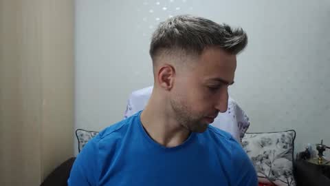 Snapshot of blondeagle chatting on 11.14.25 Mr Blond online show from 11.14.25