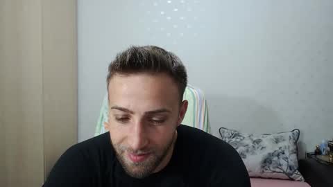 Snapshot of blondeagle chatting on 11.25.25 Mr Blond online show from 11.25.25