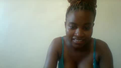 Snapshot of blondebarbiey chatting on 03.06.25 blonde online show from 03.06.25