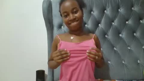 Snapshot of blondebarbiey chatting on 02.12.26 blonde online show from 02.12.26