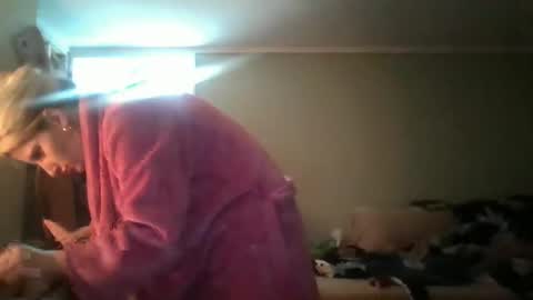 Gia  online show from 12.08.24