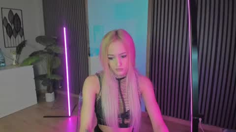 blondie_muller online show from 02.22.25