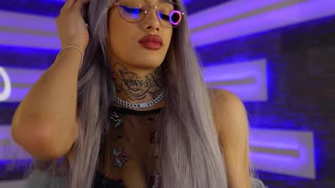 blondie_muller online show from 11.26.25