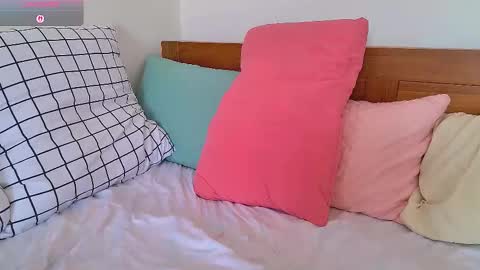 Snapshot of blondiesweet chatting on 11.25.25 Sasha online show from 11.25.25