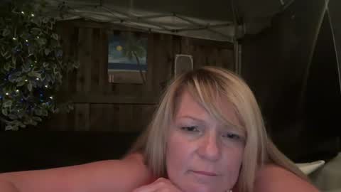 Snapshot of blondinpink chatting on 07.14.26 blondinpink online show from 07.14.26