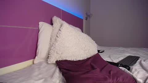 Anna online show from 12.08.24