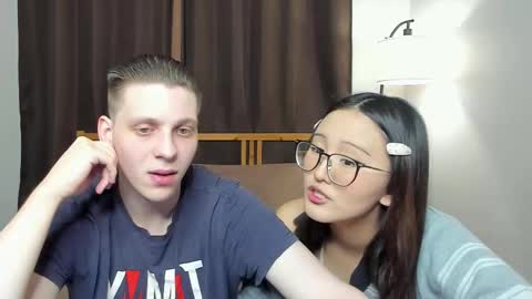 Snapshot of blossomandbee chatting on 02.07.26 Sasha and Maria online show from 02.07.26