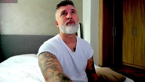 Nico online show from 02.18.25