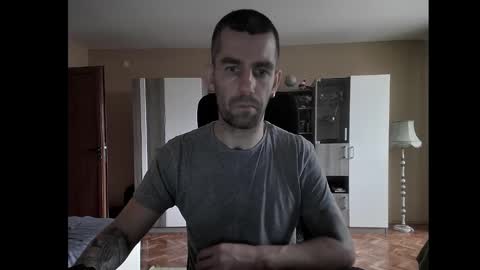 Runaway online show from 12.11.24