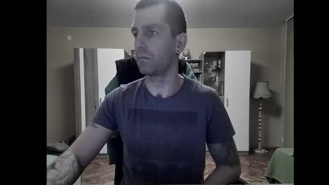 Runaway online show from 01.06.25