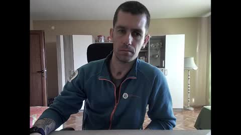 Runaway online show from 02.07.25