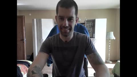 Runaway online show from 02.10.25