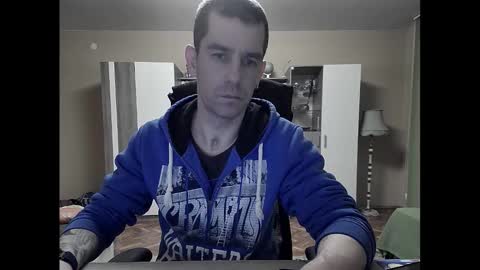 Runaway online show from 02.11.25