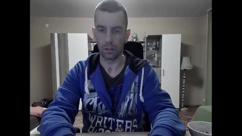 Runaway online show from 02.15.25