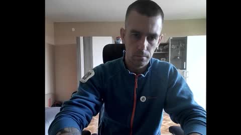 Runaway online show from 09.29.25