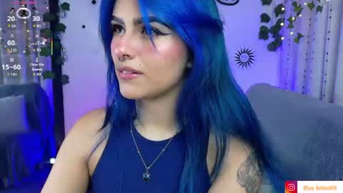 Snapshot of blue_kittenn chatting on 06.11.26 blue_kittenn online show from 06.11.26