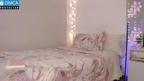 Snapshot of blue_nebula chatting on 02.02.26 Blue online show from 02.02.26