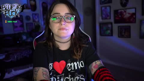 Blue online show from 01.01.25