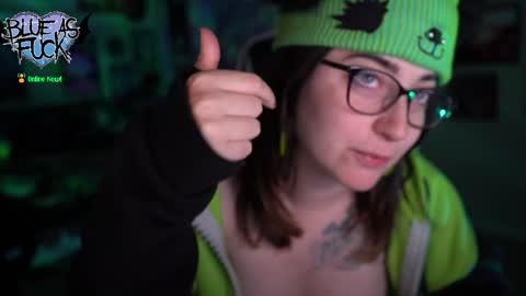 Blue online show from 01.04.25