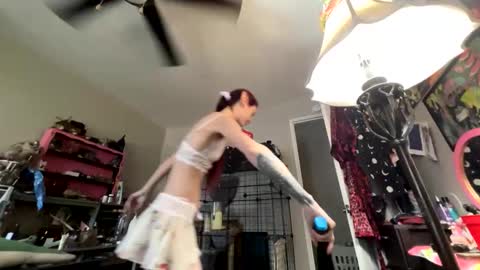 bluebloodednorsewitch online show from 02.10.25