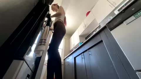 bluebloodednorsewitch online show from 02.13.25