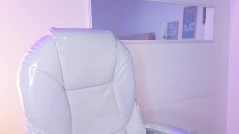        online show from 11.30.25