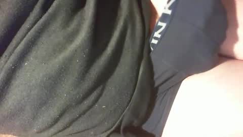 Snapshot of blueeye2308 chatting on 02.25.26 blueeye2308 online show from 02.25.26