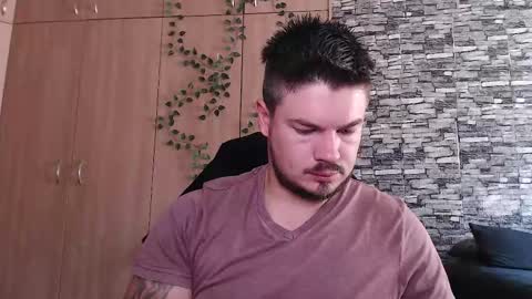 blueeyeboy0 online show from 10.02.25