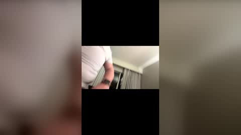 Snapshot of blueeyecowbow chatting on 02.24.26 blueeyecowbow online show from 02.24.26