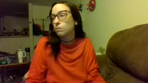Snapshot of blueeyedbeauty1995 chatting on 11.21.25 Blueeyedbeauty online show from 11.21.25