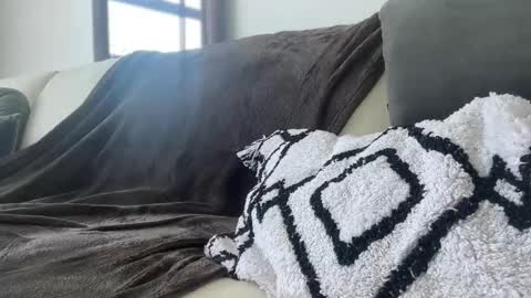 blueishgold22 online show from 04.14.26