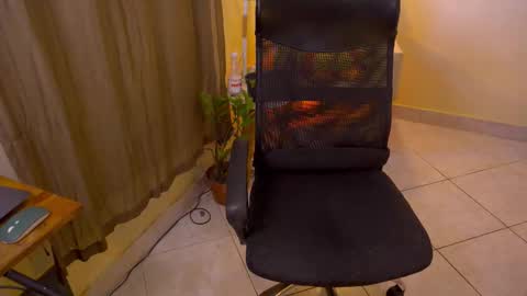 FLORAA online show from 02.25.26