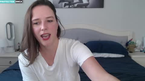 Snapshot of bluexstacey chatting on 05.08.26 Stacey online show from 05.08.26