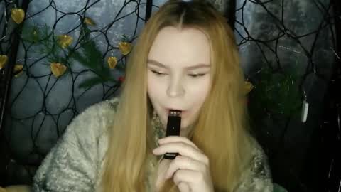 Snapshot of blushing_star chatting on 02.23.26 blushing_star online show from 02.23.26