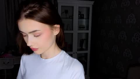 Snapshot of bluuemarine chatting on 05.07.26 Mary online show from 05.07.26