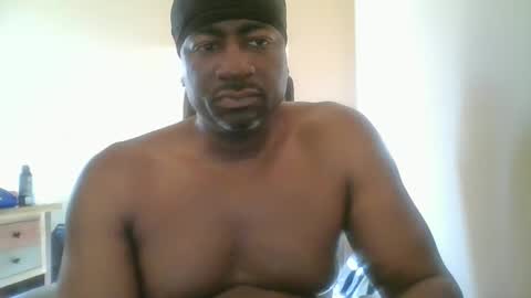 bluuthunder1914 online show from 12.21.24