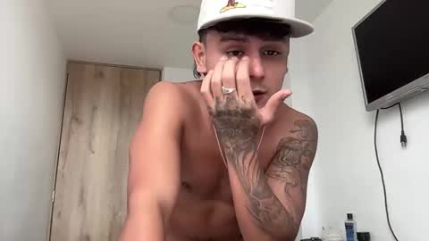 Bob  INDEPENDENT MODEL online show from 02.17.26