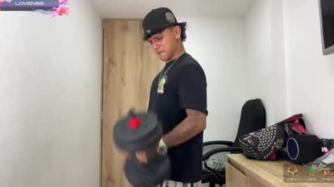 Bob  INDEPENDENT MODEL online show from 04.16.26